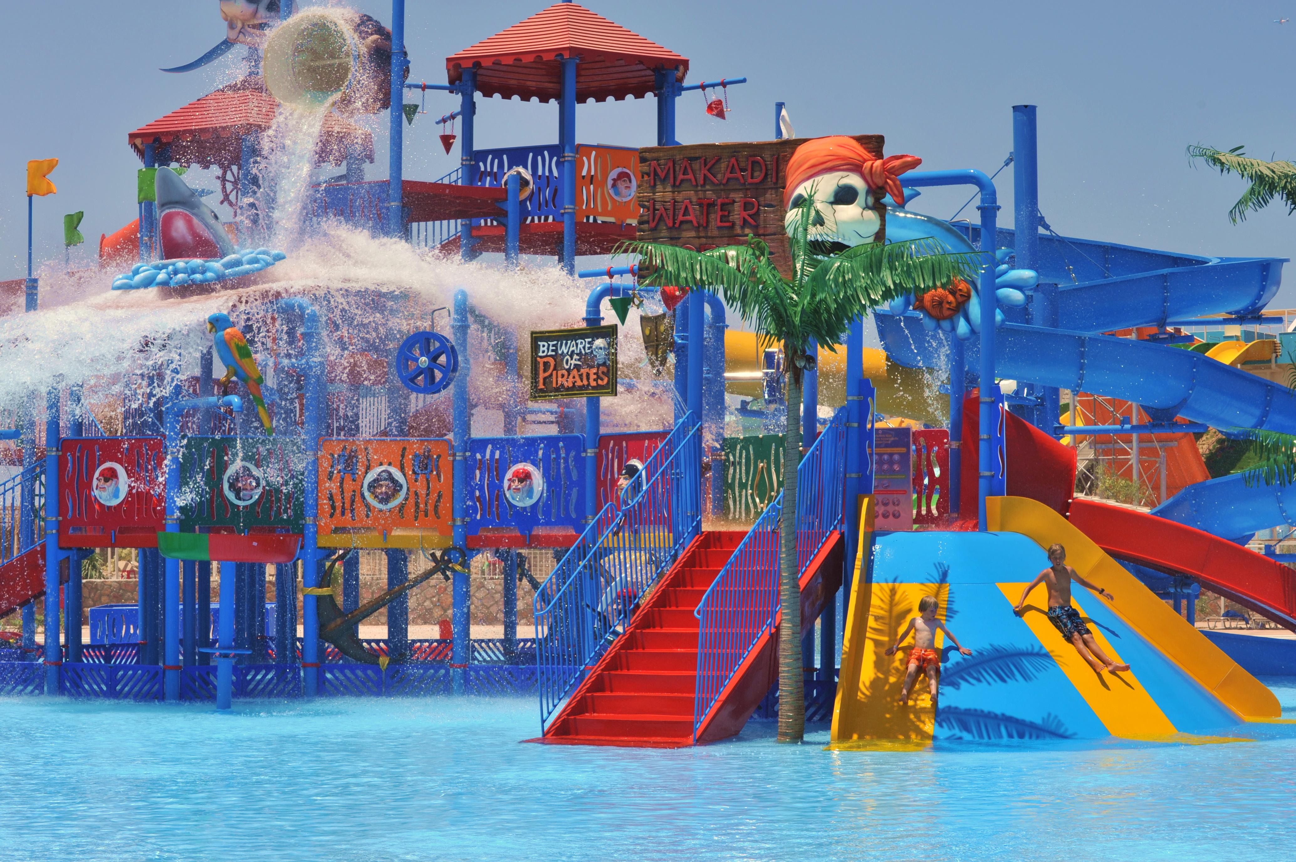 Jaz Makadi Saraya Resort Hurghada Exterior photo Splash the Sun City