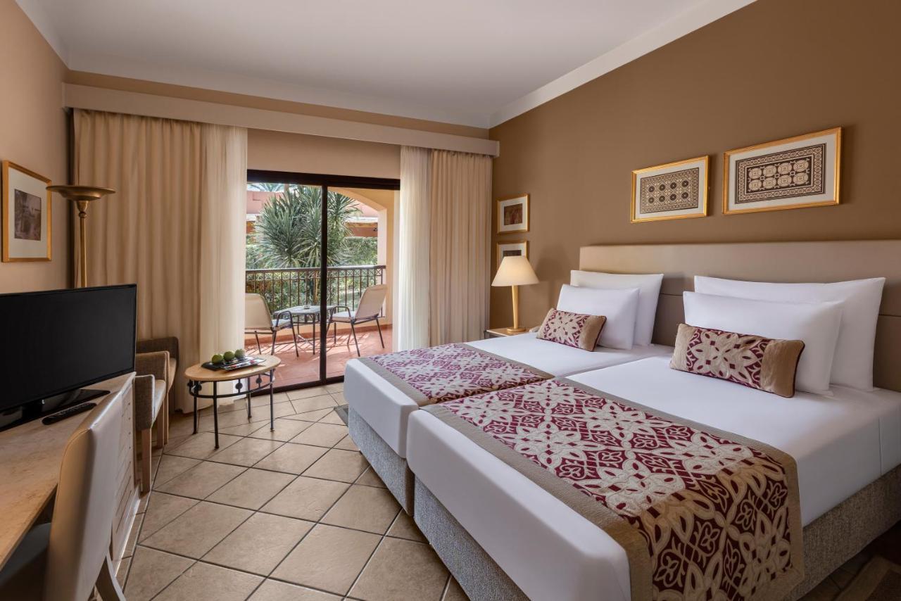 Jaz Makadi Saraya Resort Hurghada Exterior photo A room at the hotel