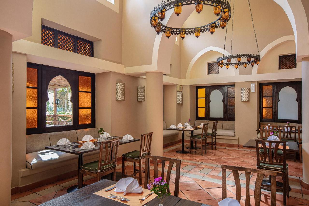Jaz Makadi Saraya Resort Hurghada Exterior photo The restaurant